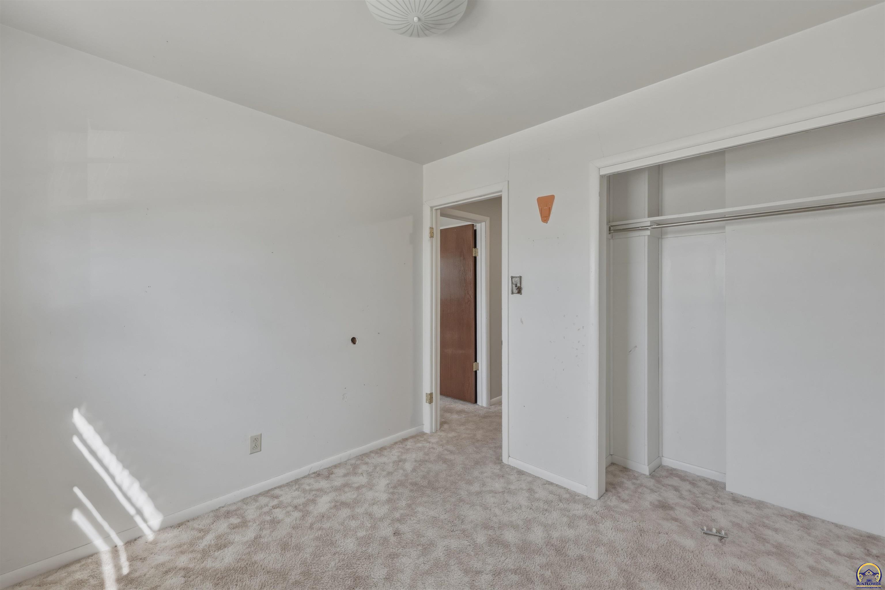 2836 Southwest Sunset Road Topeka, KS 66614 - Photo 23 of 25