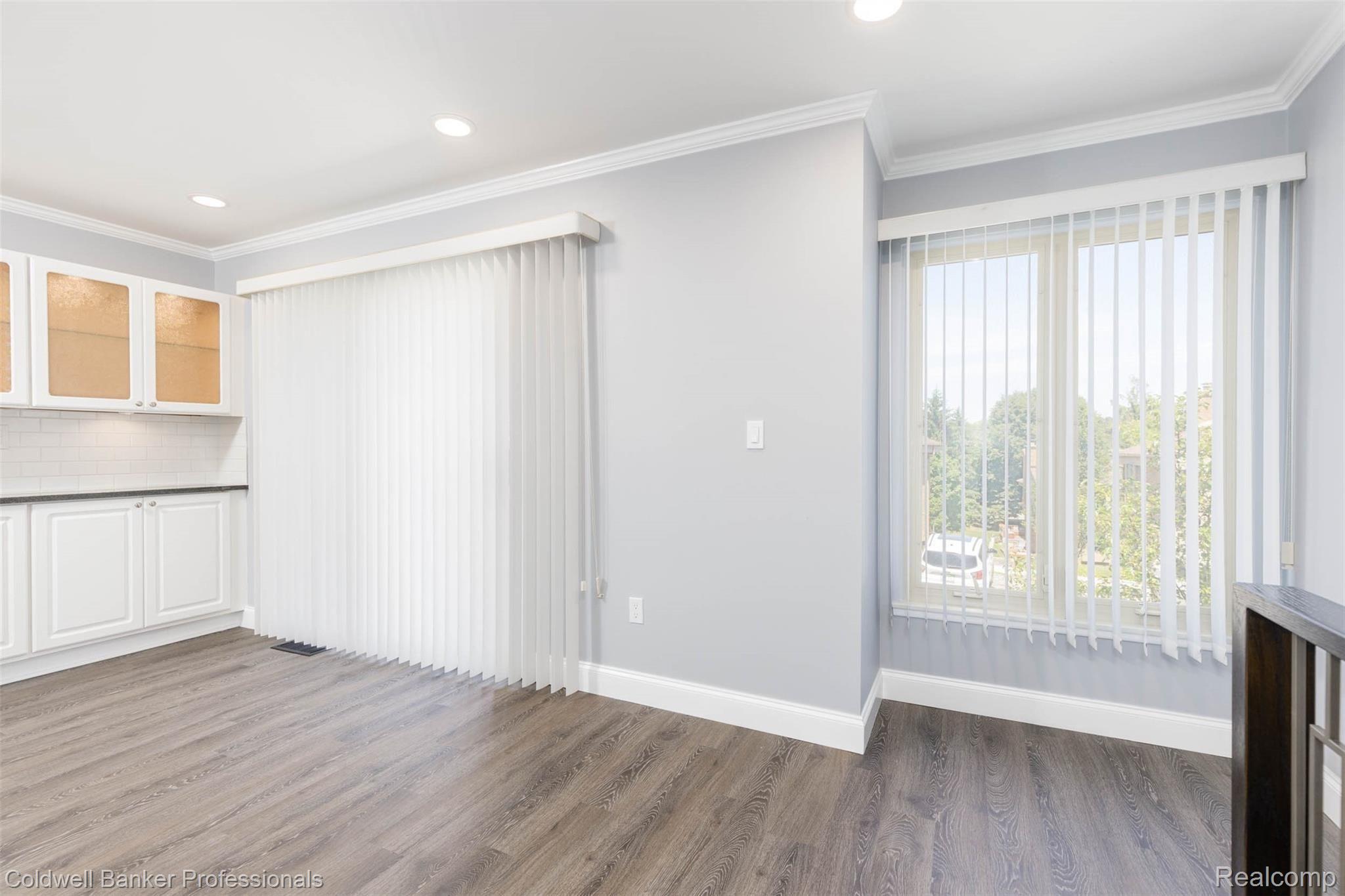815 Oak Brook Ridge Drive Rochester, MI 48307 - Photo 9 of 23 815Oakbrook-9.jpg