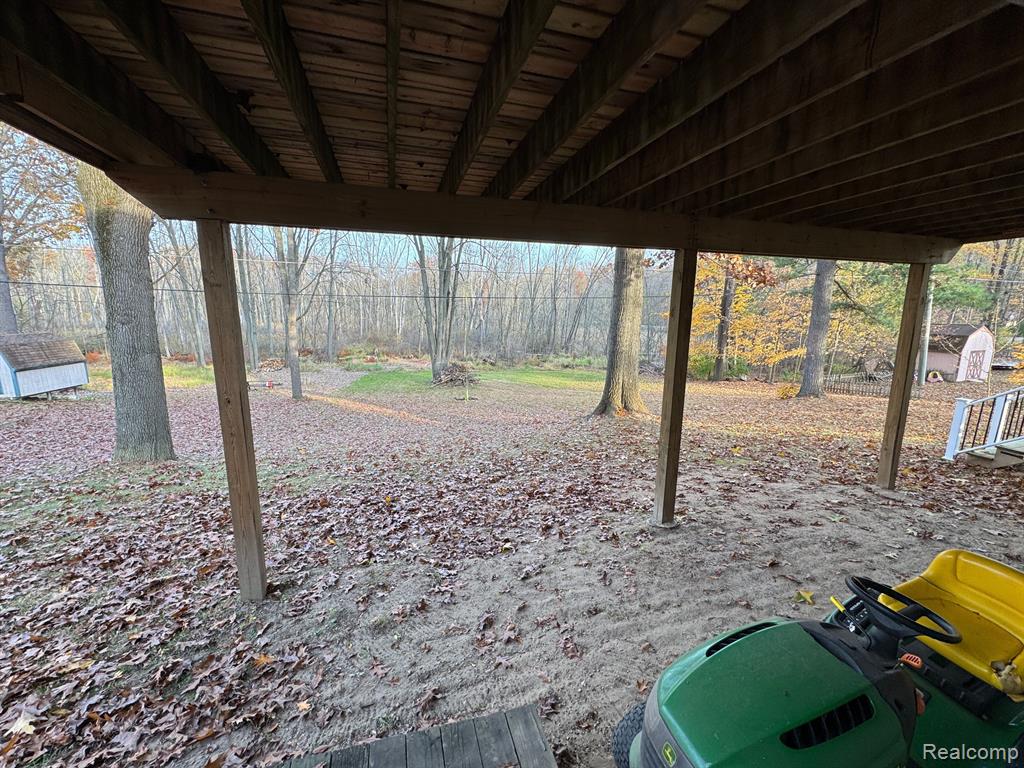 11255 Mcgregor Road Pinckney, MI 48169 - Photo 33 of 44