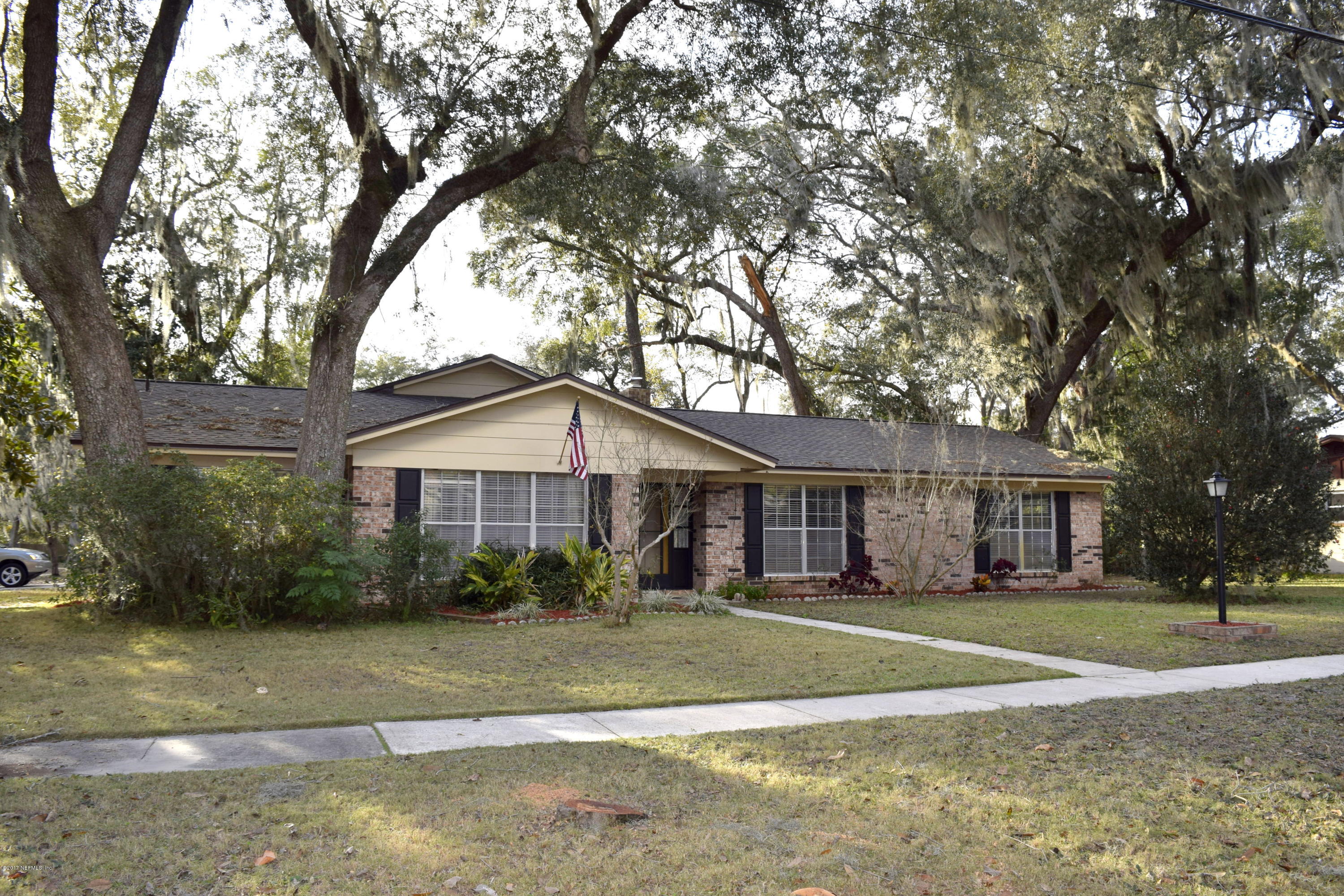 2930 Greenridge Road Orange Park, FL 32073 - Photo 3 of 52 side view
