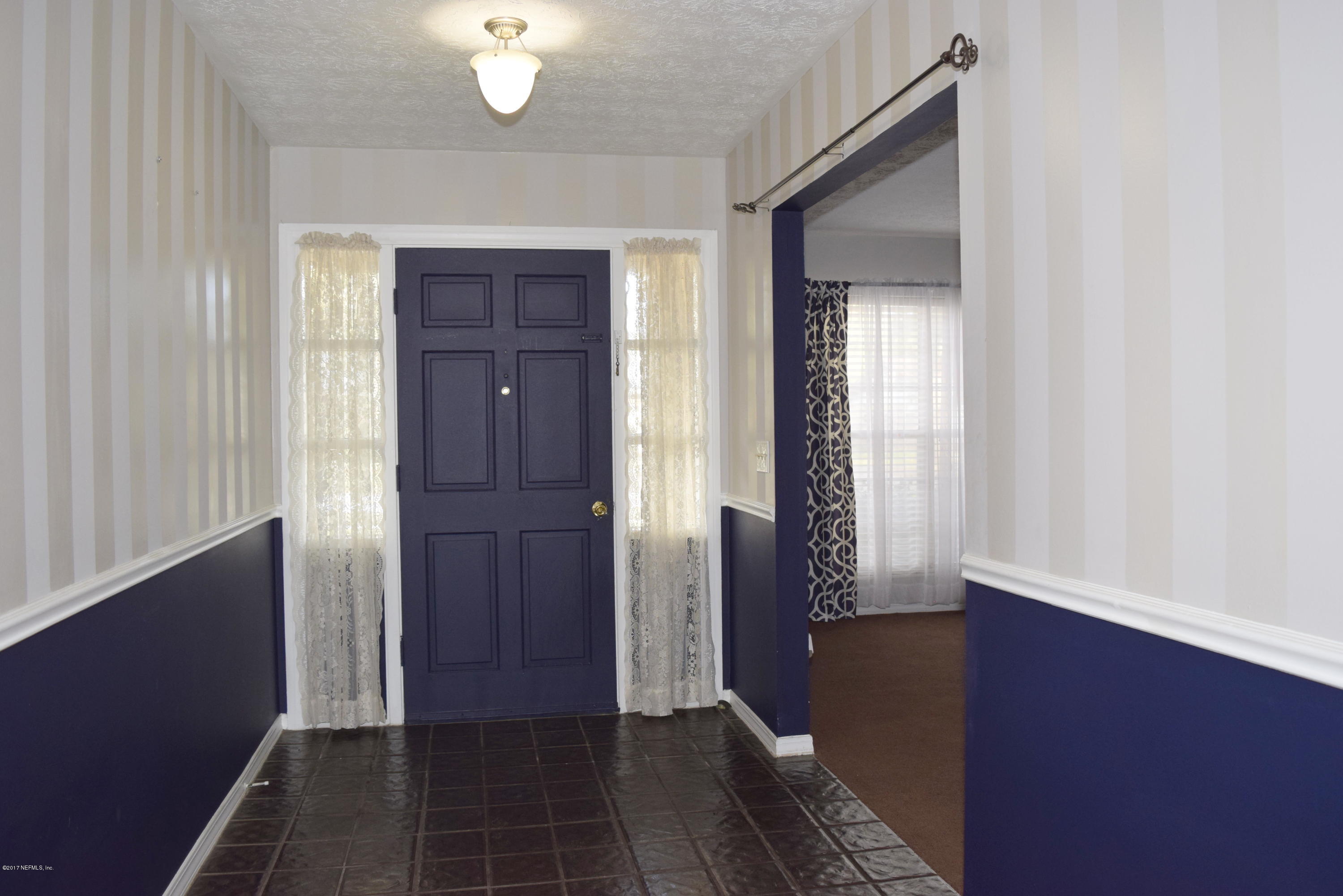 2930 Greenridge Road Orange Park, FL 32073 - Photo 5 of 52 foyer