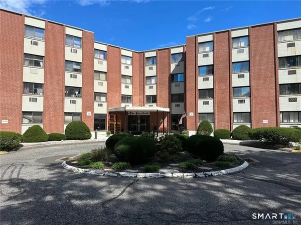 $229,000 | 1700 Broadbridge Avenue, Unit B48, Stratford, CT 06614