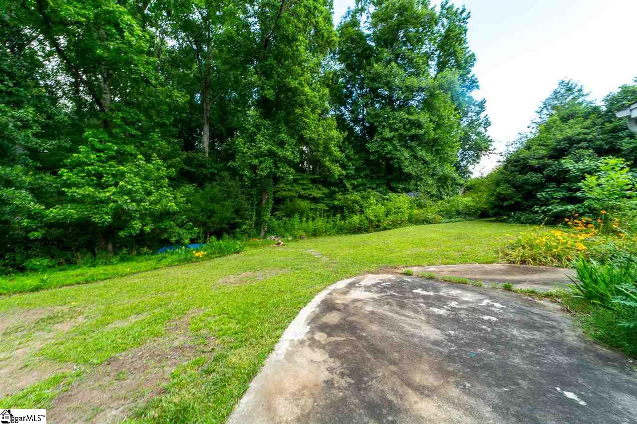 207 Ridgewood Street Easley, SC 29642 - Photo 3 of 20 Gallery Image 3