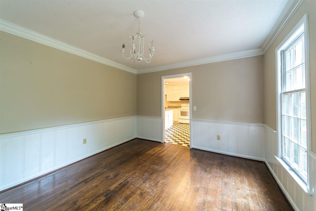 207 Ridgewood Street Easley, SC 29642 - Photo 4 of 20 Gallery Image 4