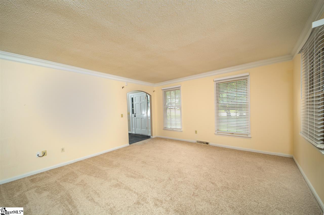 207 Ridgewood Street Easley, SC 29642 - Photo 8 of 20 Gallery Image 8