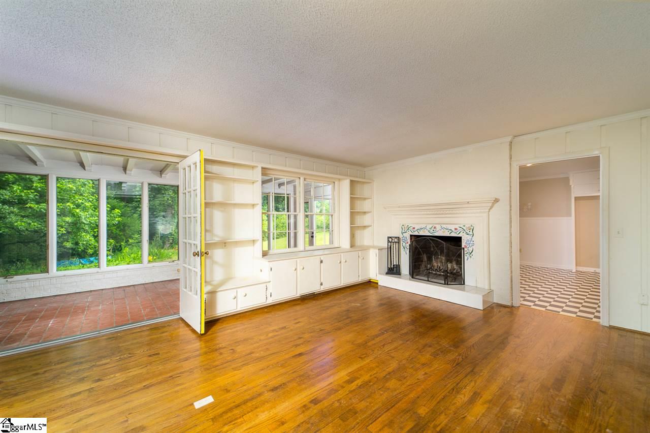 207 Ridgewood Street Easley, SC 29642 - Photo 9 of 20 Gallery Image 9