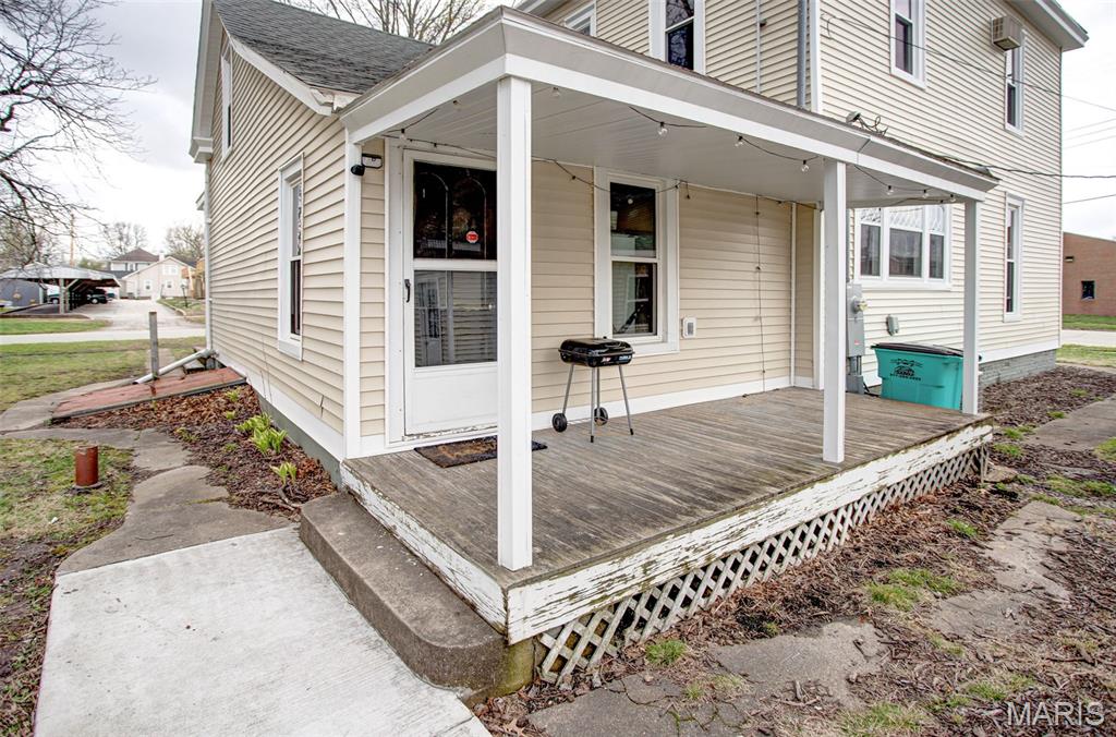 130 South Monroe Street Pittsfield, IL 62363 - Photo 17 of 69