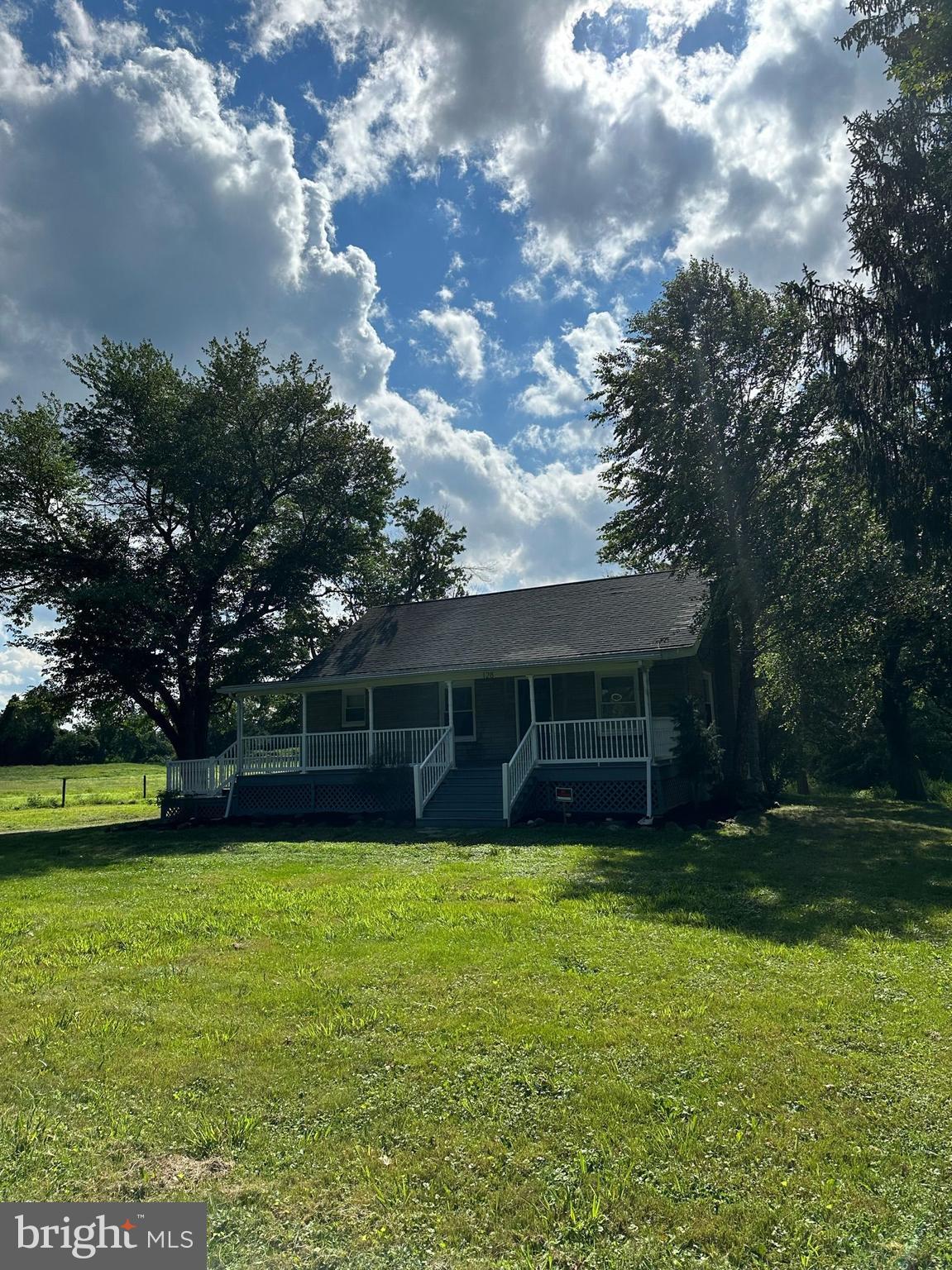128 Crosswicks Chesterfield Road Chesterfield, NJ 08515 - Photo 3 of 23