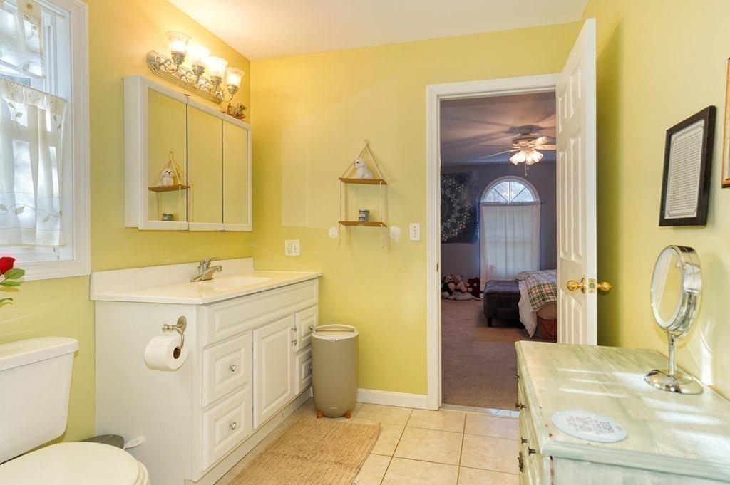 69 Priest Street Hudson, MA 01749 - Photo 16 of 34 Gallery Image 16