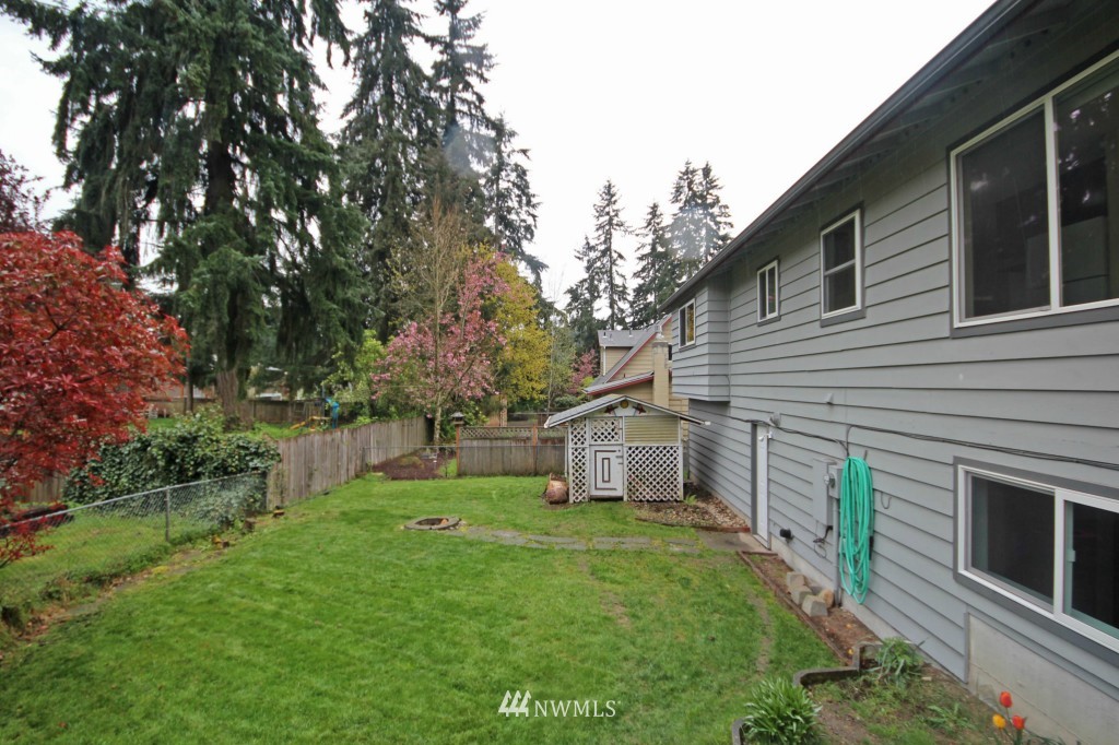 14631 Southeast 140th Street Renton, WA 98059 - Photo 13 of 14