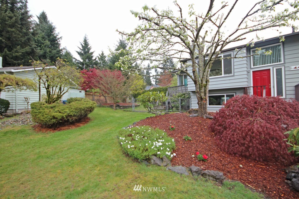 14631 Southeast 140th Street Renton, WA 98059 - Photo 14 of 14