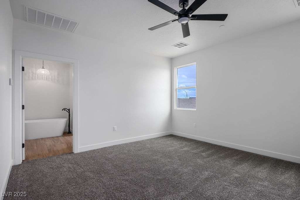 1573 Heights Drive Logandale, NV 89021 - Photo 11 of 40