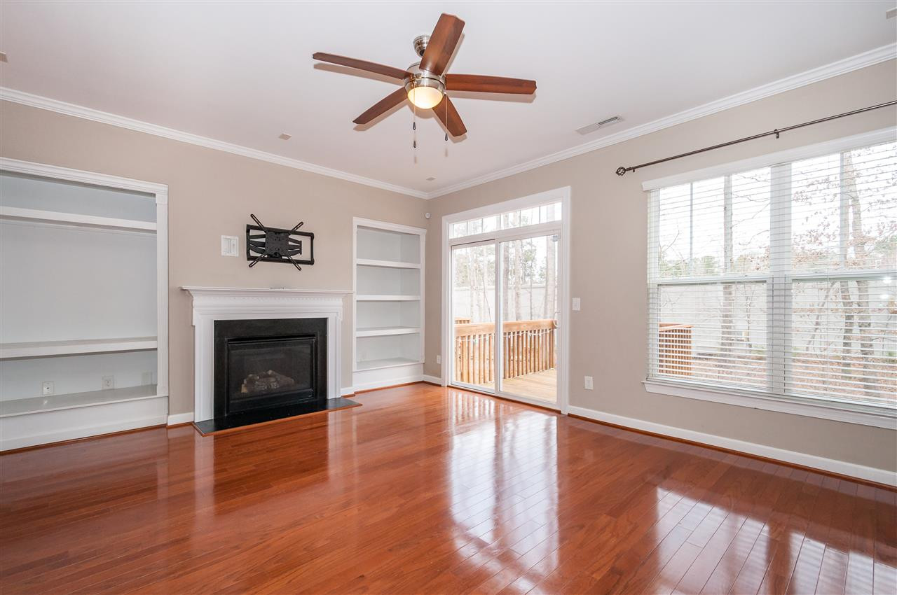 8710 Cypress Grove Run Raleigh, NC 27612 - Photo 3 of 29 Living Room