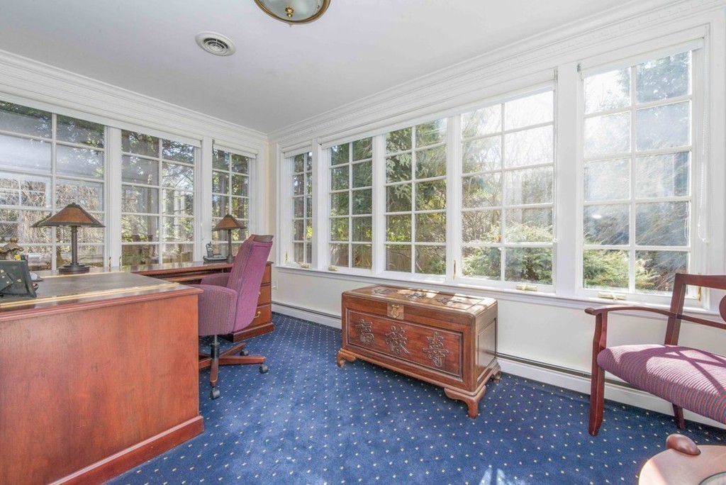 128 Laurel Road Brookline, MA 02467 - Photo 8 of 21