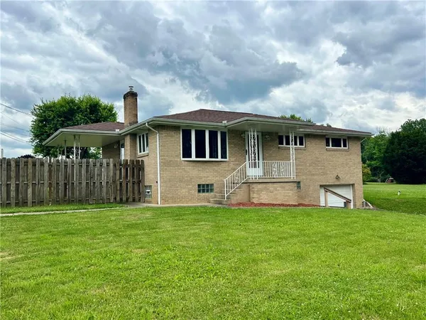 $189,900 | 206 Clinton Drive, Herminie, PA 15637