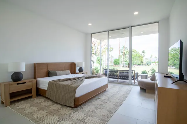 $1,350,000 | 46860 Amir Drive, Palm Desert, CA 92260