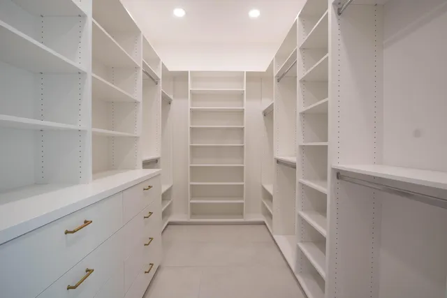 $1,350,000 | 46860 Amir Drive, Palm Desert, CA 92260