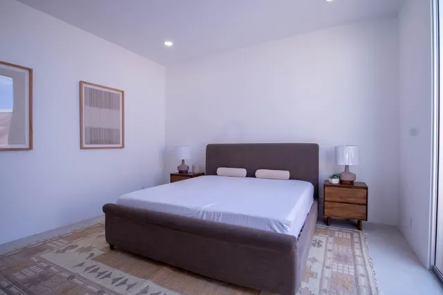 $1,350,000 | 46860 Amir Drive, Palm Desert, CA 92260