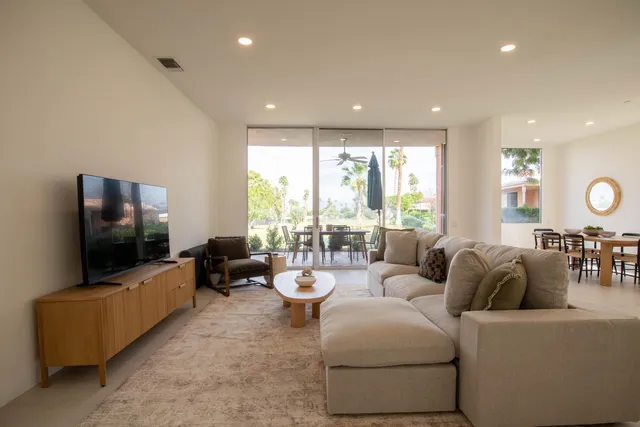 $1,350,000 | 46860 Amir Drive, Palm Desert, CA 92260