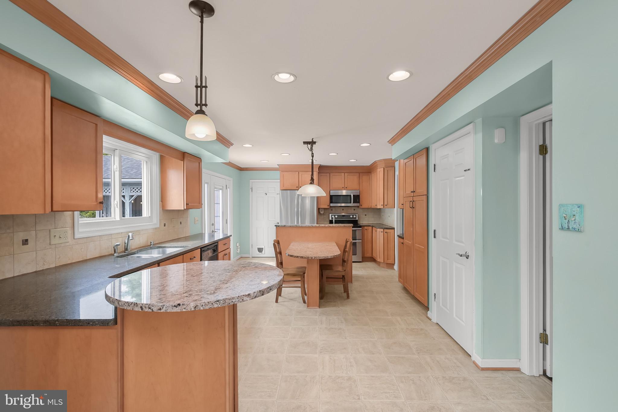 1223 Nottingham Road Westminster, MD 21157 - Photo 23 of 72 Sleek Stainless Steel Appliances