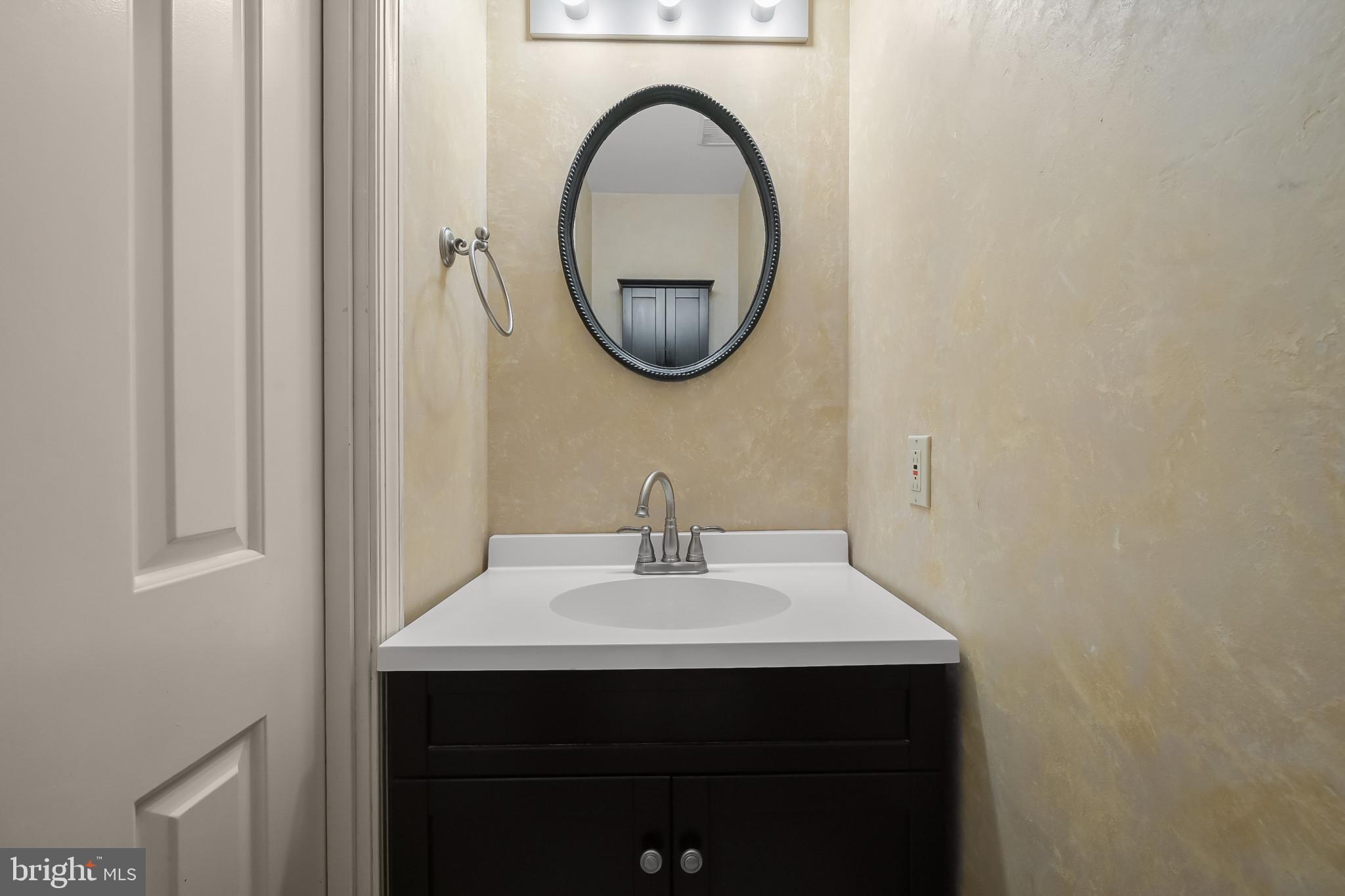 1223 Nottingham Road Westminster, MD 21157 - Photo 31 of 72 Powder Room