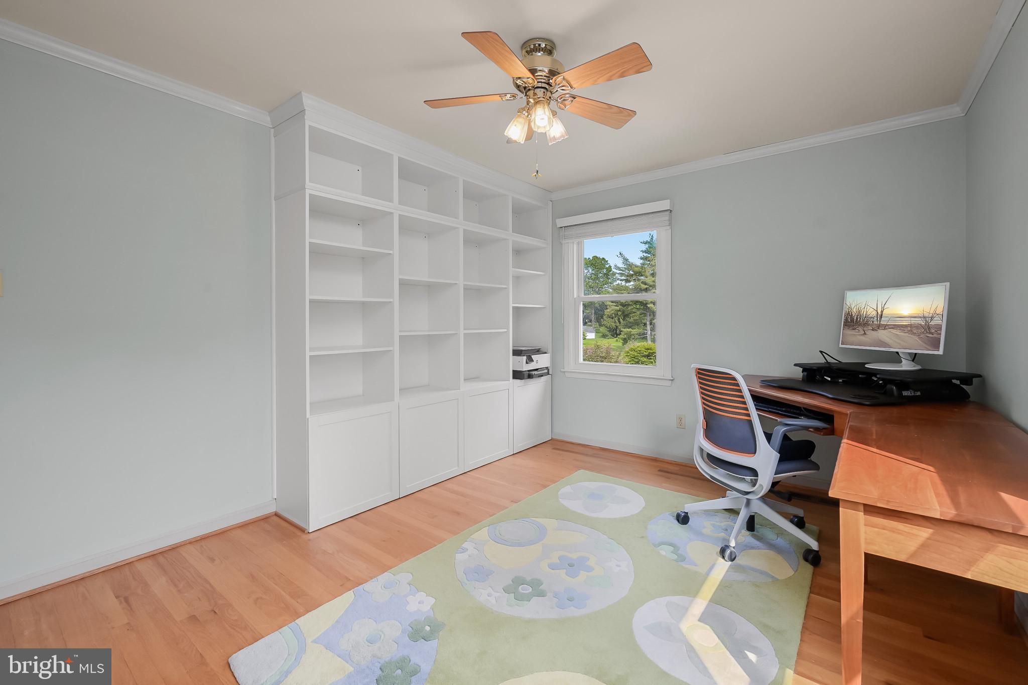 1223 Nottingham Road Westminster, MD 21157 - Photo 40 of 72 Built-In Shelving