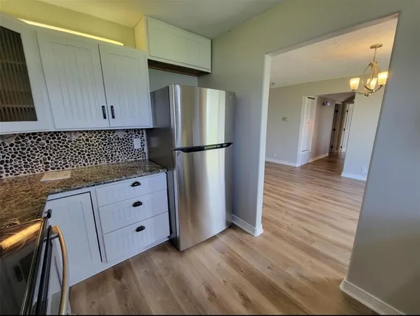 $140,000 | 709 Gale Street, Unit 14, Seabrook, TX 77586