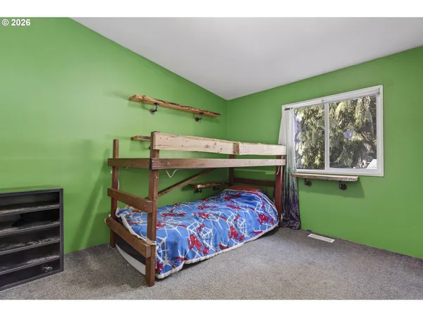 $215,000 | 32700 Southeast Leewood Lane, Boring, OR 97009