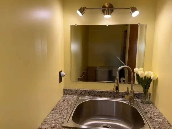 $205,000 | 10 Morningside Cmns, Brattleboro, VT 05301