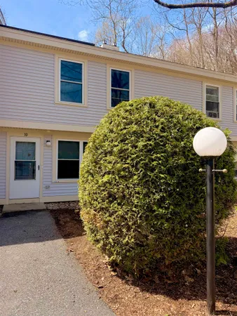 $205,000 | 10 Morningside Cmns, Brattleboro, VT 05301
