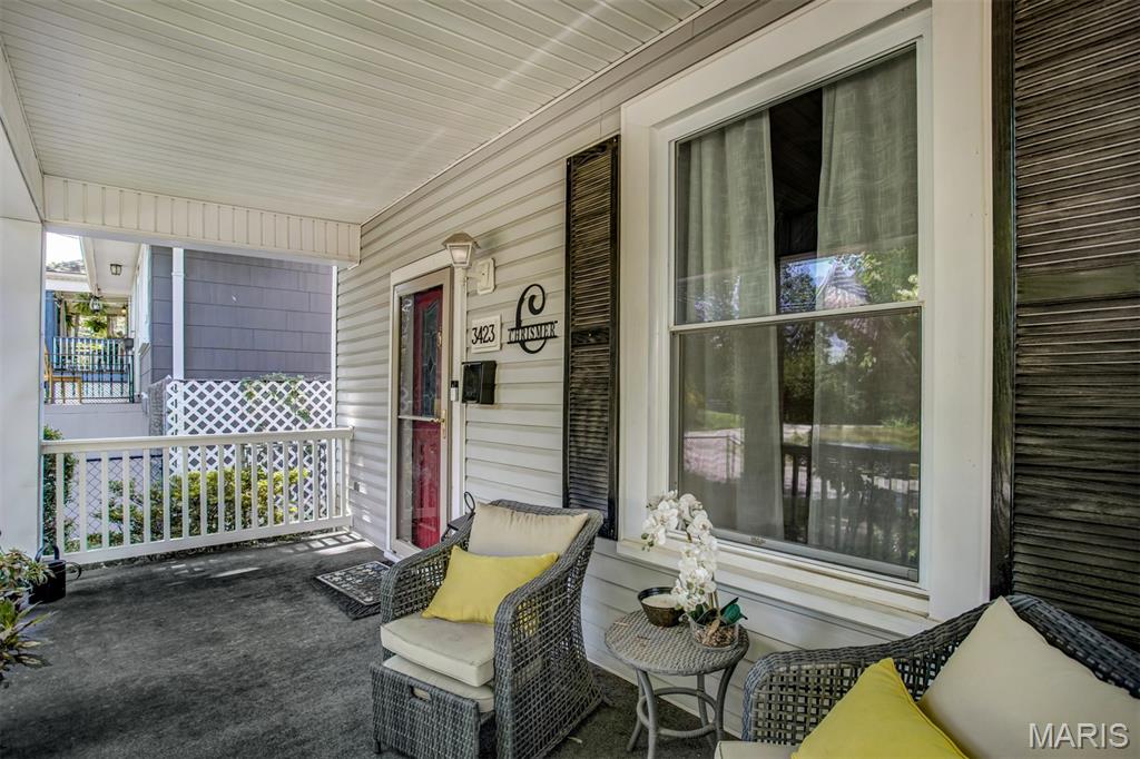 3423 Manhattan Avenue St. Louis, MO 63143 - Photo 4 of 46 Gallery Image 4
