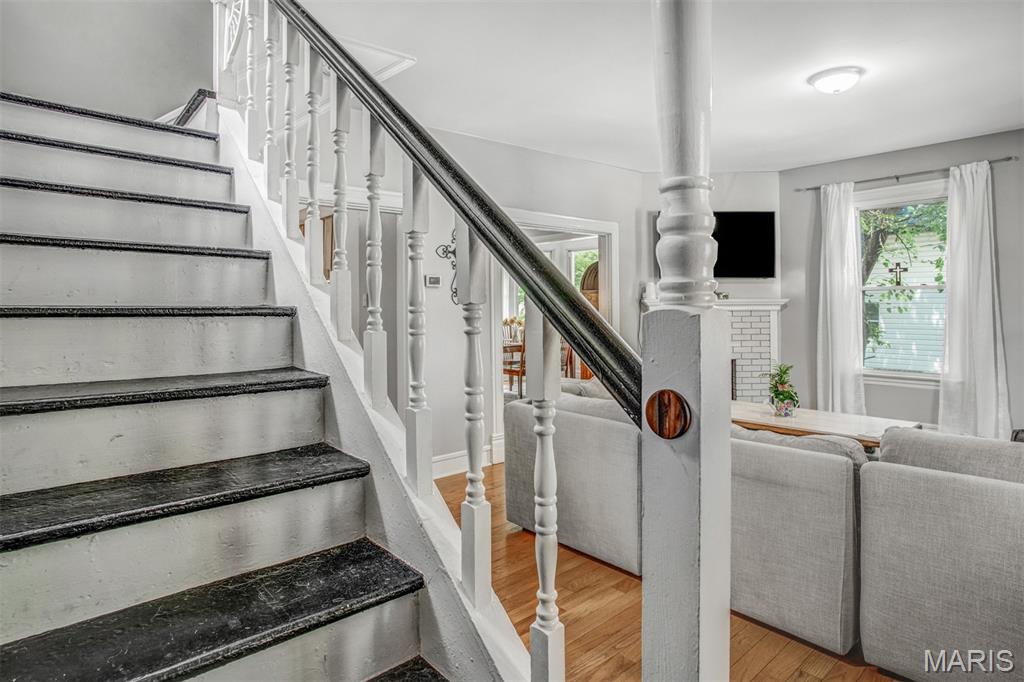3423 Manhattan Avenue St. Louis, MO 63143 - Photo 6 of 46 Gallery Image 6