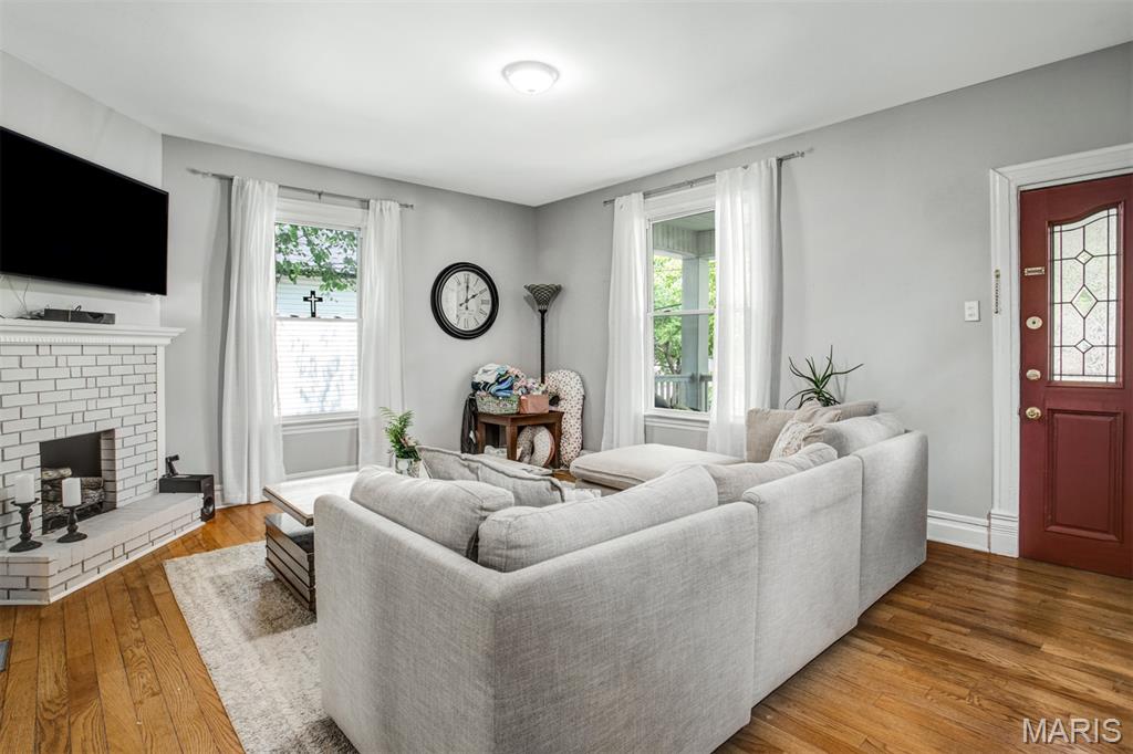 3423 Manhattan Avenue St. Louis, MO 63143 - Photo 9 of 46 Gallery Image 9