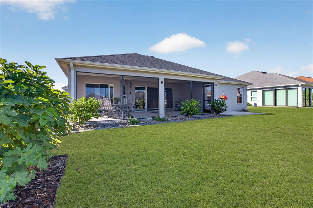 904 Maynard Path The Villages, FL 32163 - Photo 2 of 44