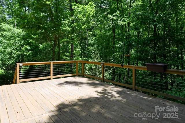 $1,175,000 | 1 East Owl Creek Lane, Fairview, NC 28730