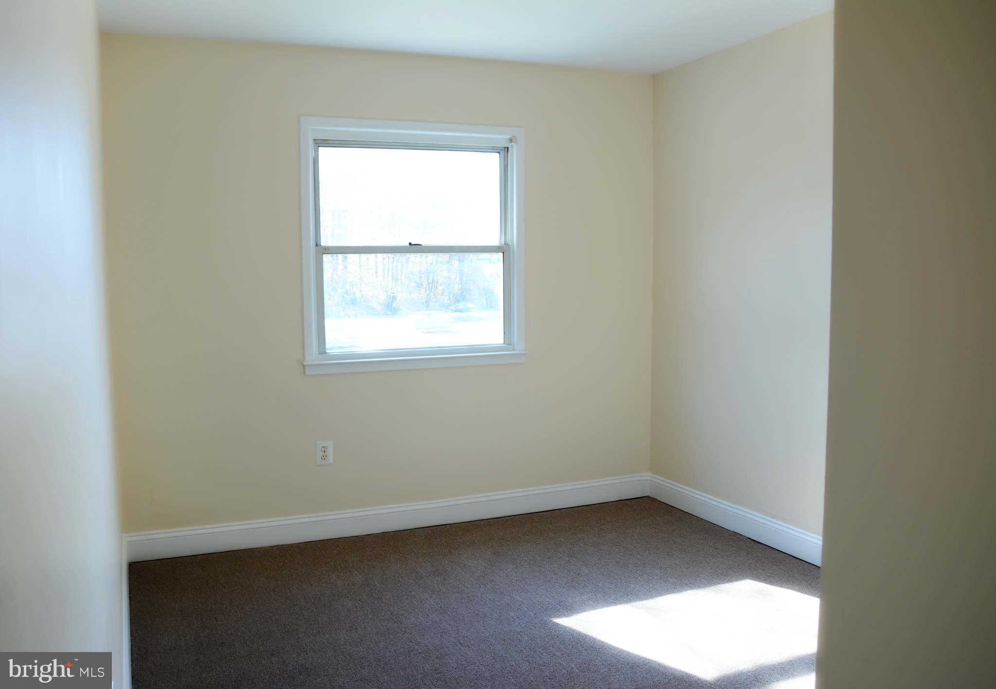 13427 Delaney Road Woodbridge, VA 22193 - Photo 14 of 19 Bedroom