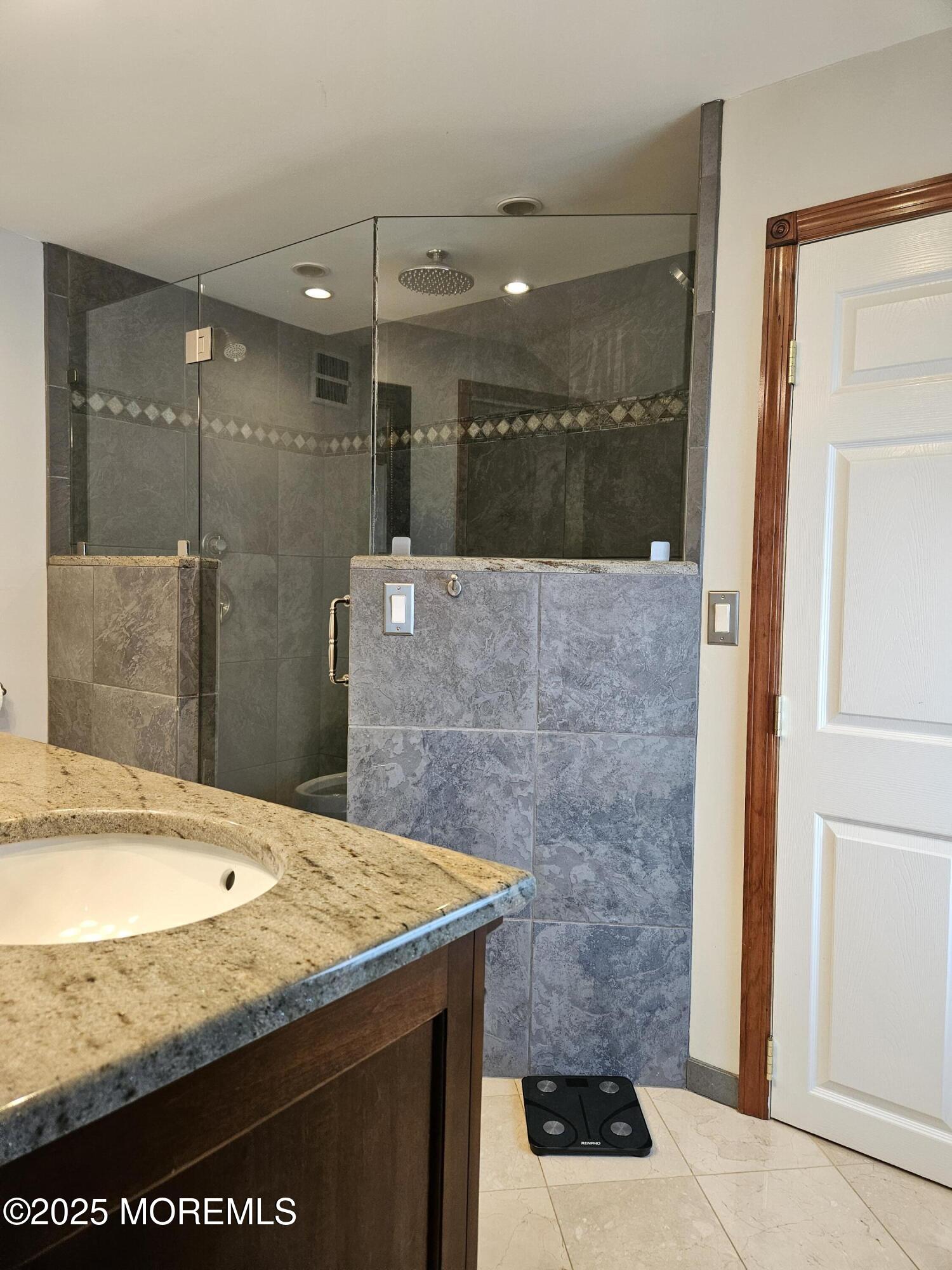 127 Chingarora Avenue Keyport, NJ 07735 - Photo 25 of 51 full bath