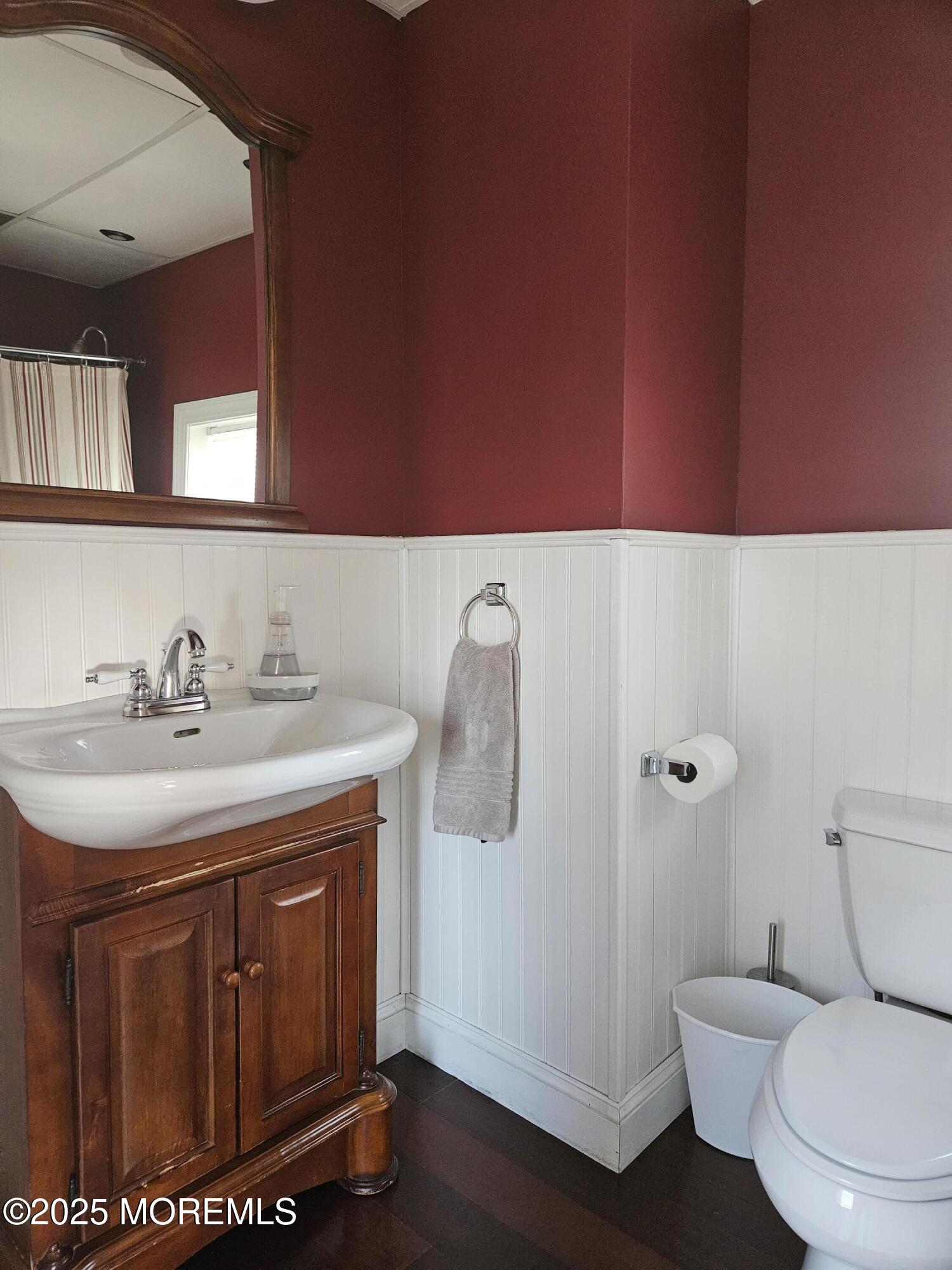 127 Chingarora Avenue Keyport, NJ 07735 - Photo 26 of 51 first floor bath
