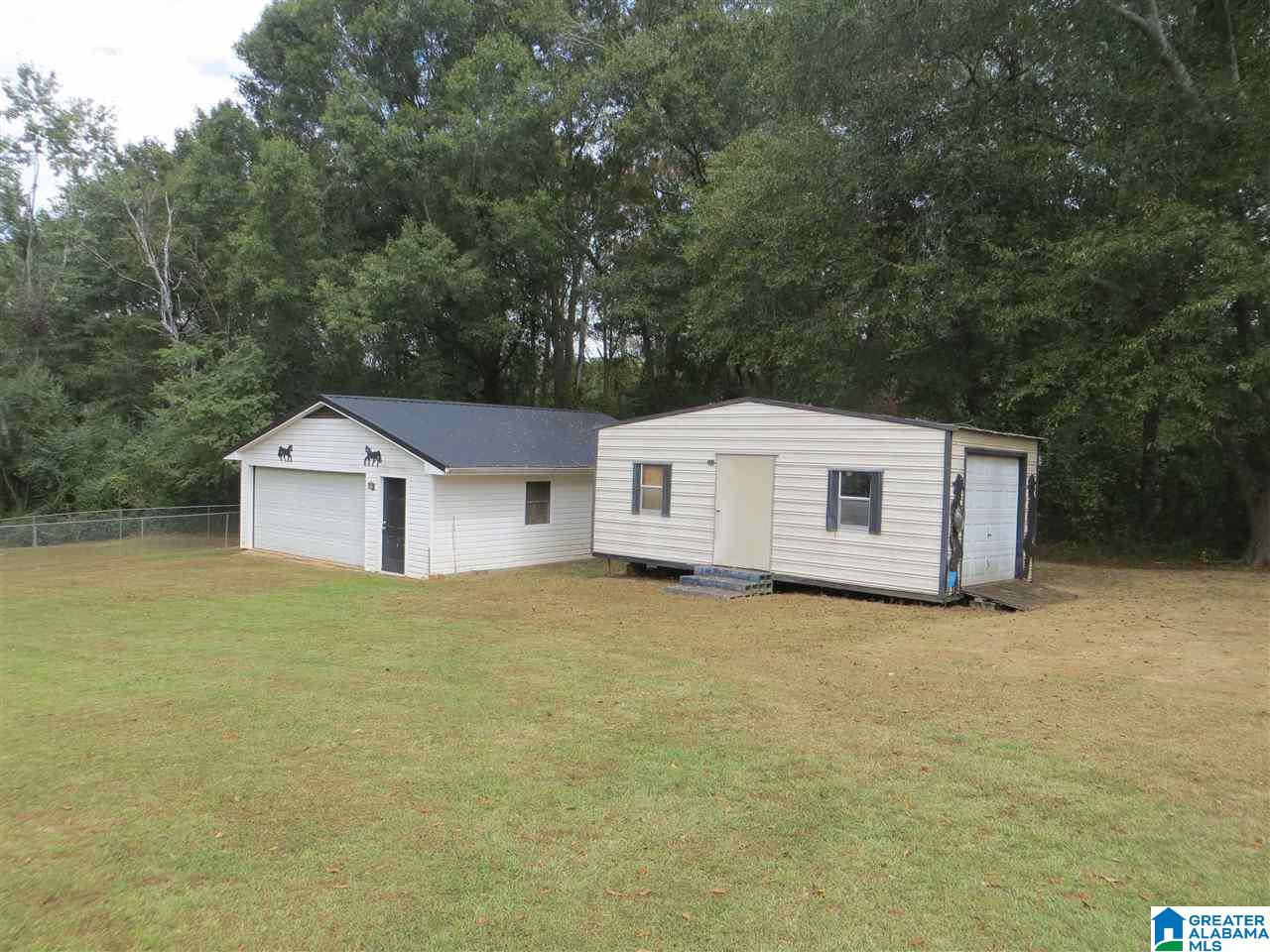 723 County Line Road Oxford, AL 36203 - Photo 5 of 41