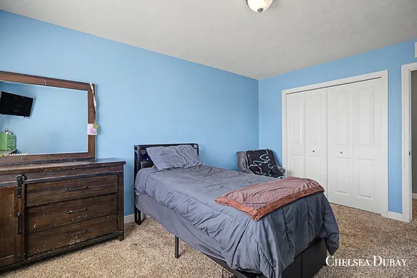 $615,000 | 4125 Kroes Street Northeast, Rockford, MI 49341