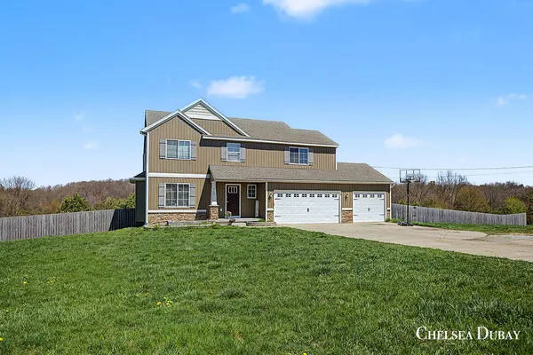 $615,000 | 4125 Kroes Street Northeast, Rockford, MI 49341