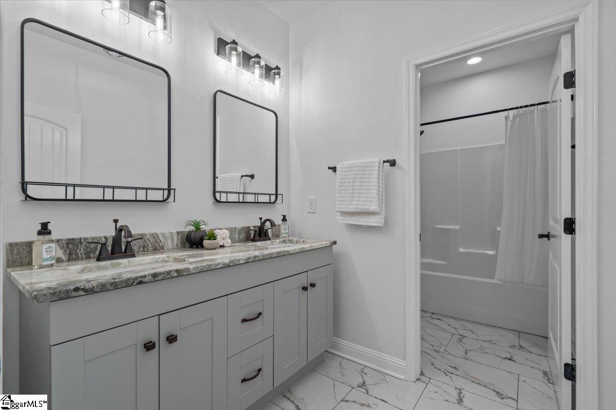 111 Carter Street Greenville, SC 29607 - Photo 13 of 33 Gallery Image 13