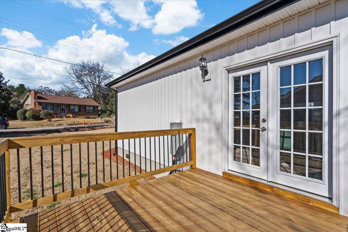111 Carter Street Greenville, SC 29607 - Photo 25 of 33 Gallery Image 25
