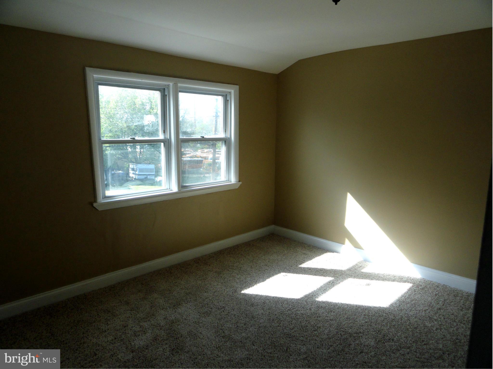 608 Middlesex Road Baltimore, MD 21221 - Photo 11 of 26 Bedroom