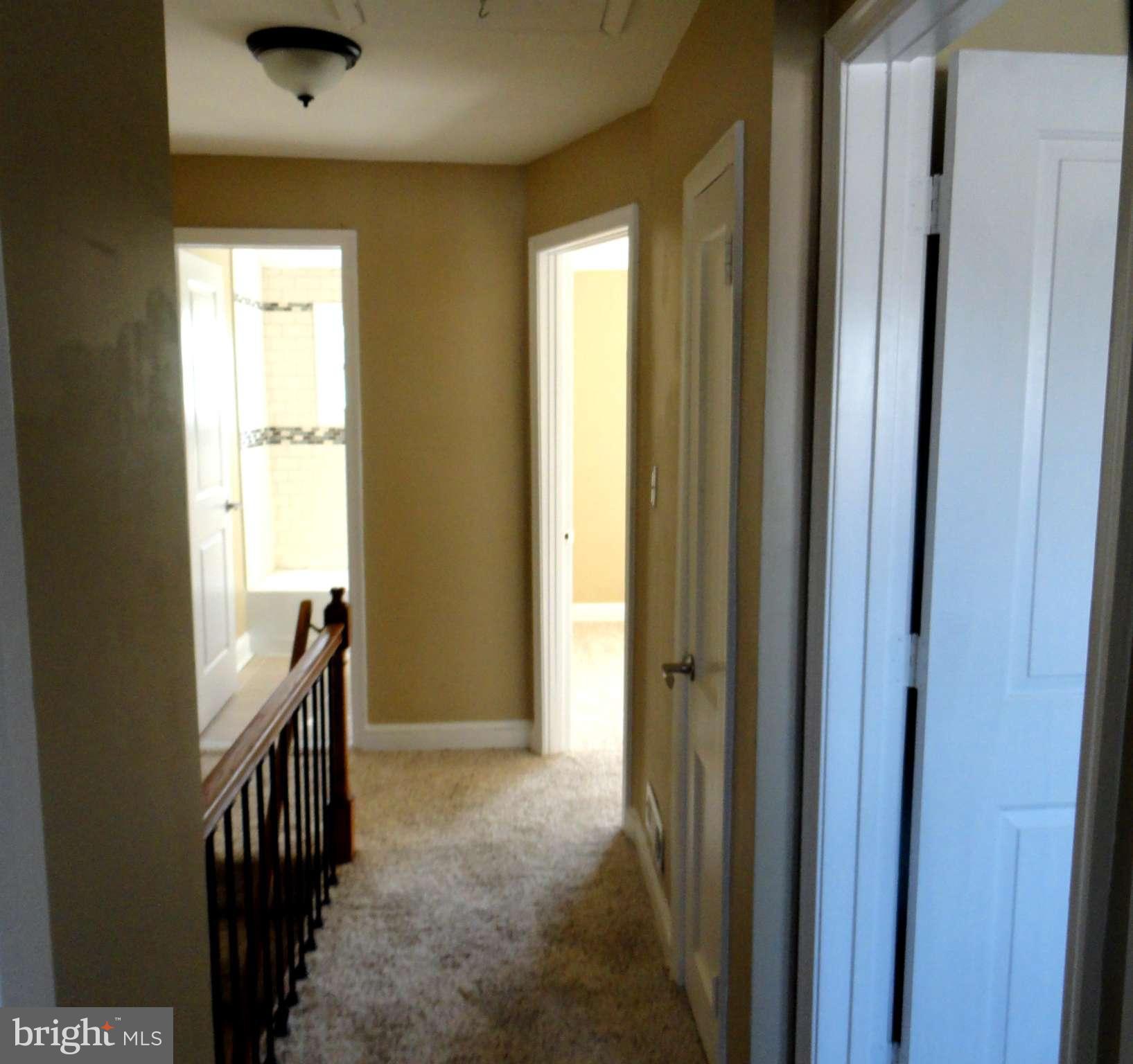 608 Middlesex Road Baltimore, MD 21221 - Photo 3 of 26 Interior (General)