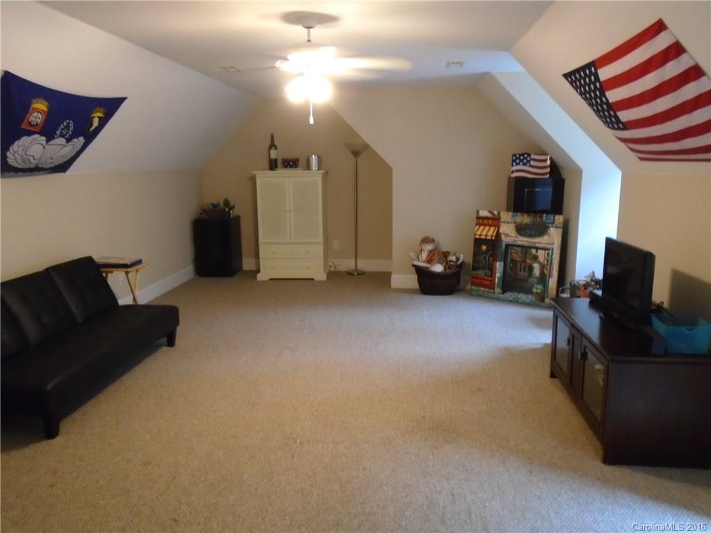 120 Generals Way, Unit 6 Clover, SC 29710 - Photo 18 of 22 Gallery Image 18