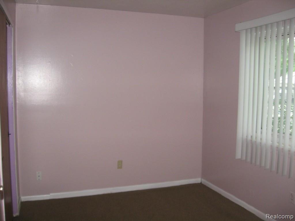 15803 Springhill Street Romulus, MI 48174 - Photo 8 of 12 IMG_2395.jpg