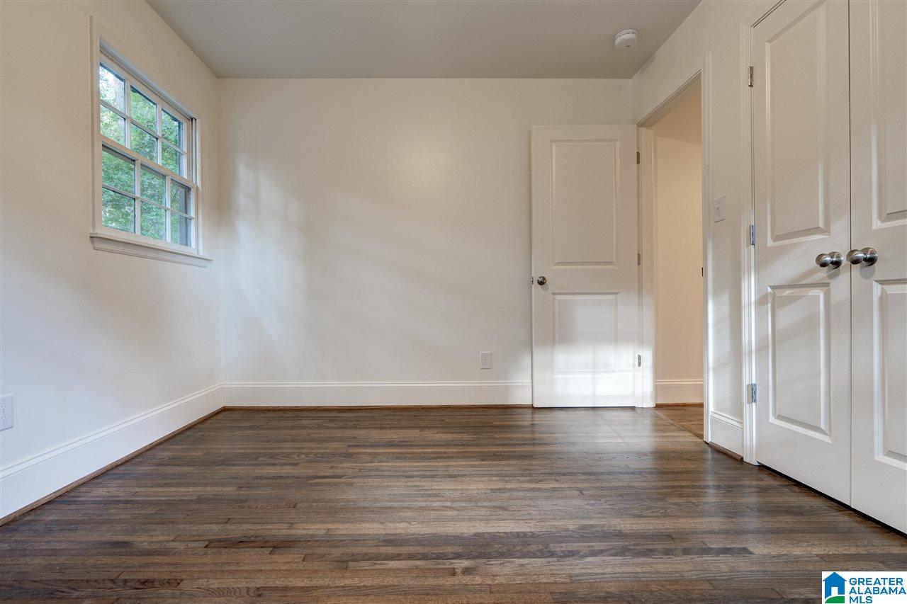 530 Edgecrest Circle Birmingham, AL 35209 - Photo 19 of 25