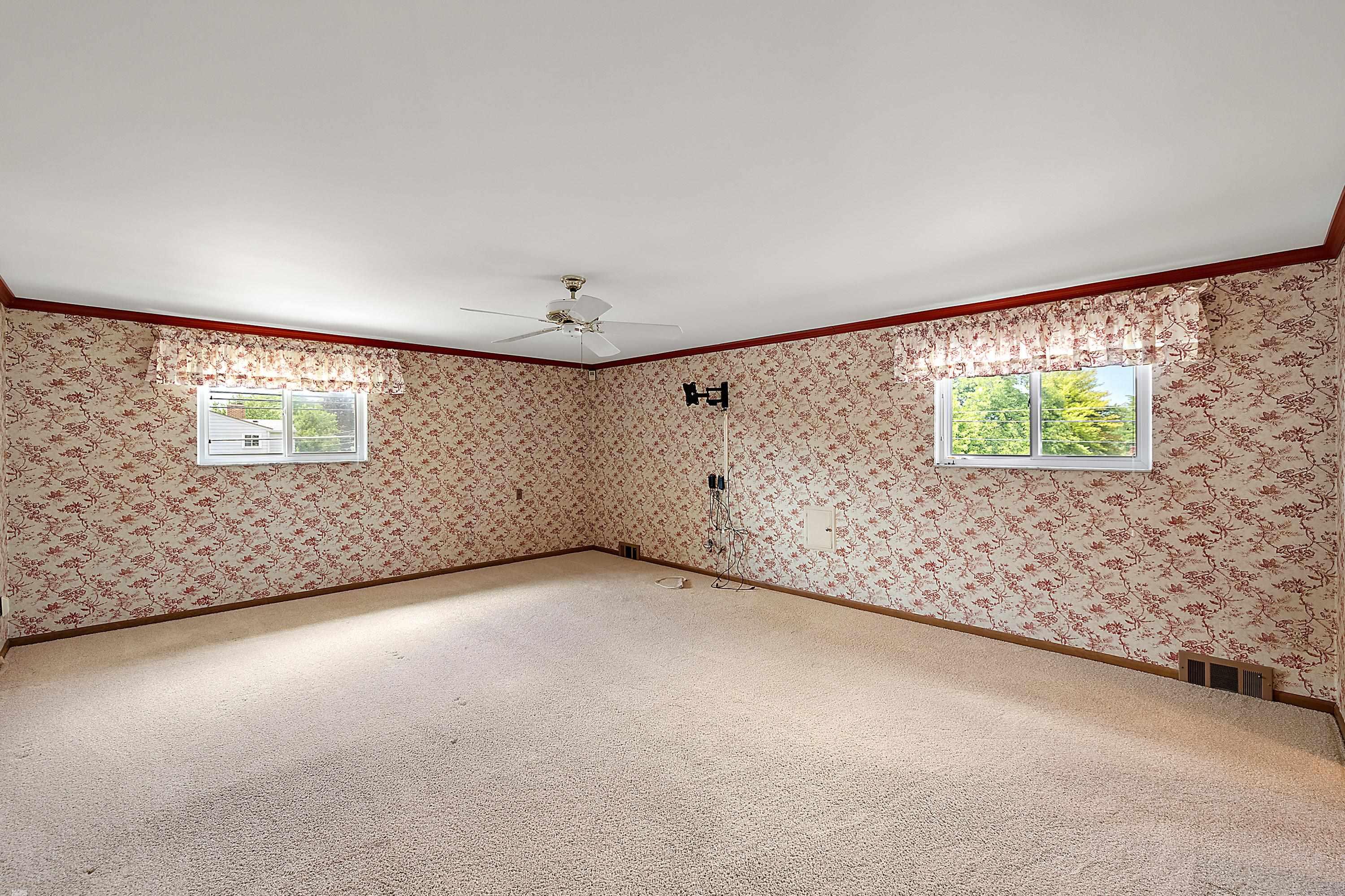 656 Canterbury Road Grosse Pointe Woods, MI 48236 - Photo 41 of 77
