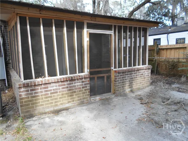 $1,800 | 5505 Betty Drive, Savannah, GA 31406